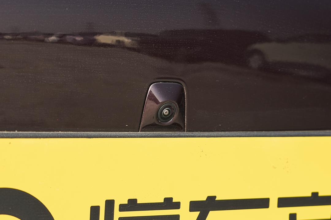 Geely Starlight 8 PHEV 2026, фото 15