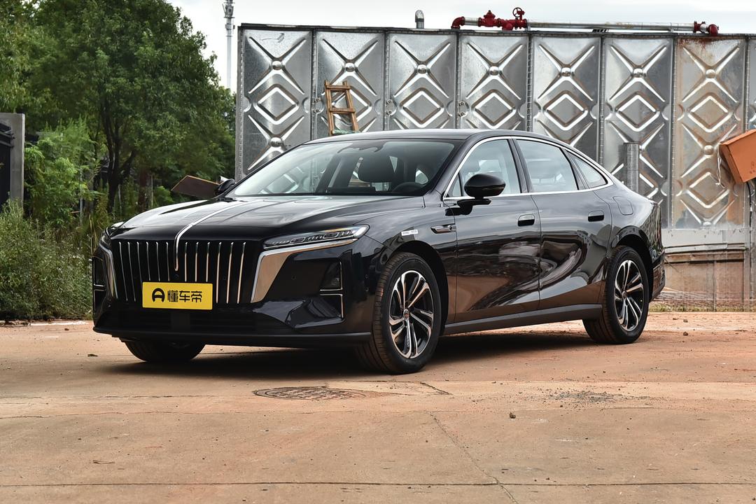Hongqi H7 PHEV 2026, фото 1