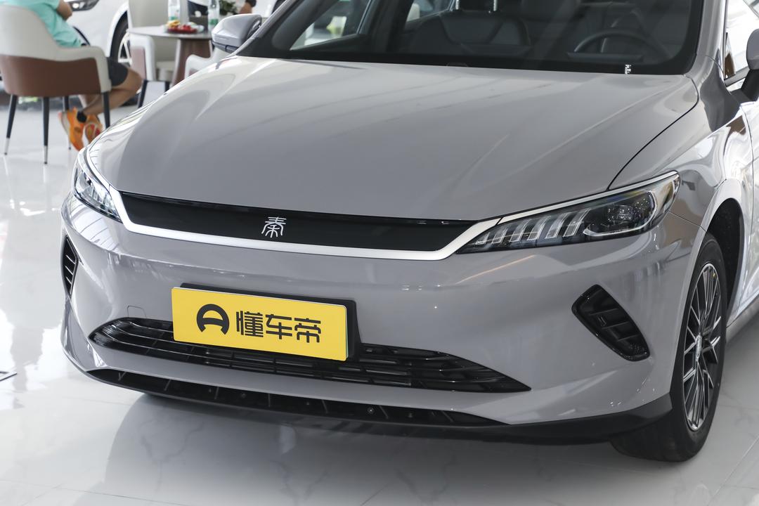 BYD Qin PLUS EV 2026, фото 9