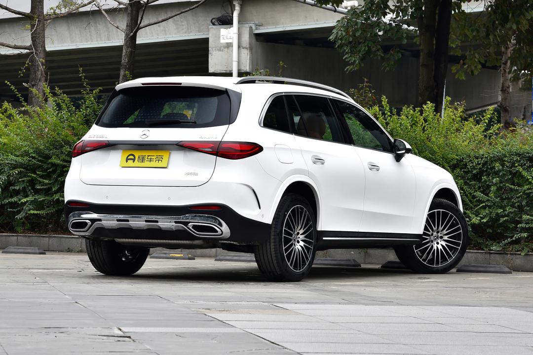 Mercedes-Benz GLC-Class 2026, фото 7