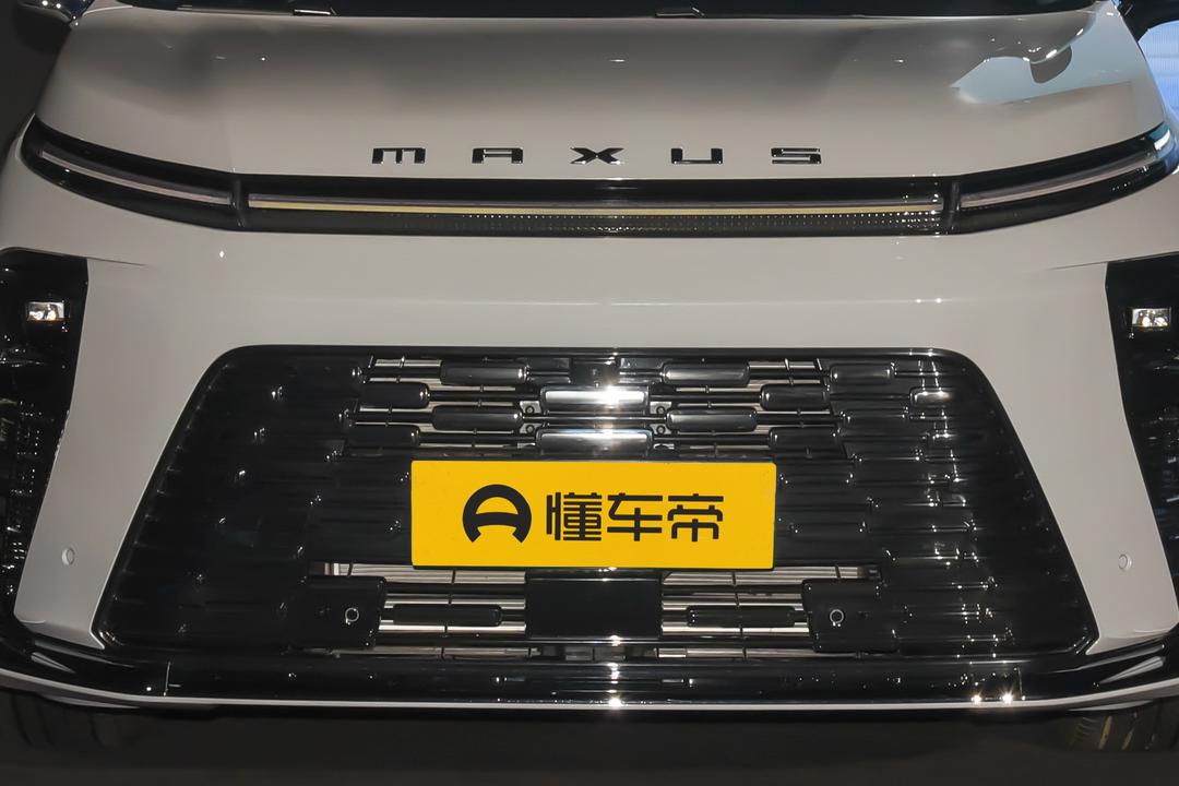 Maxus Mifa 9 EV 2026, фото 10