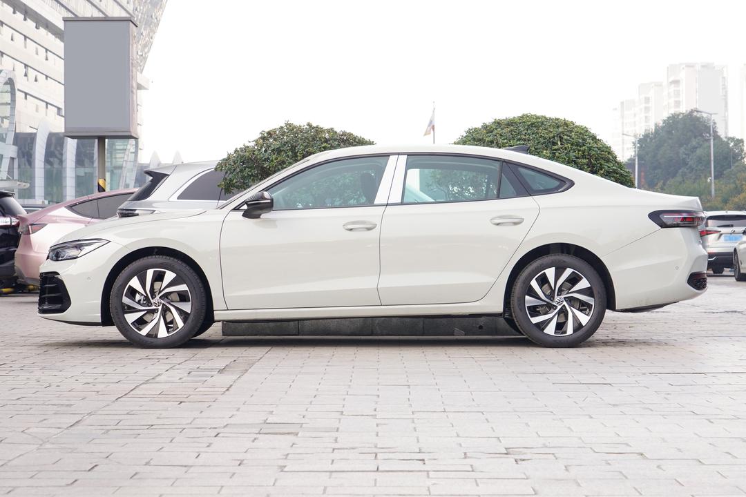 Volkswagen Passat 2026, фото 4