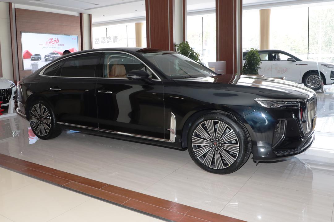 Hongqi H9 2026, фото 8
