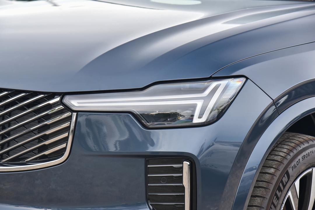 Volvo XC90 2026, фото 13