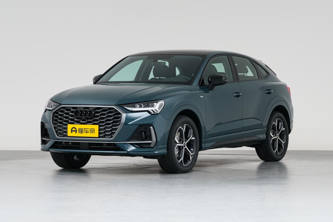 Audi Q3 Sportback, фото 1