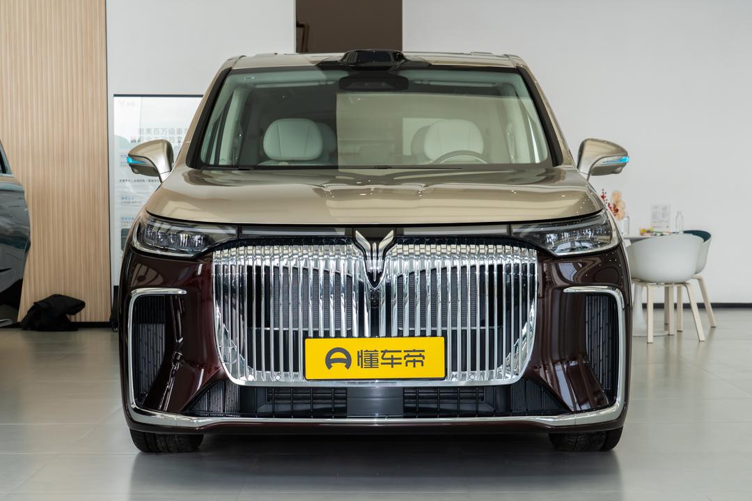 Voyah Dream PHEV 2026, фото 2