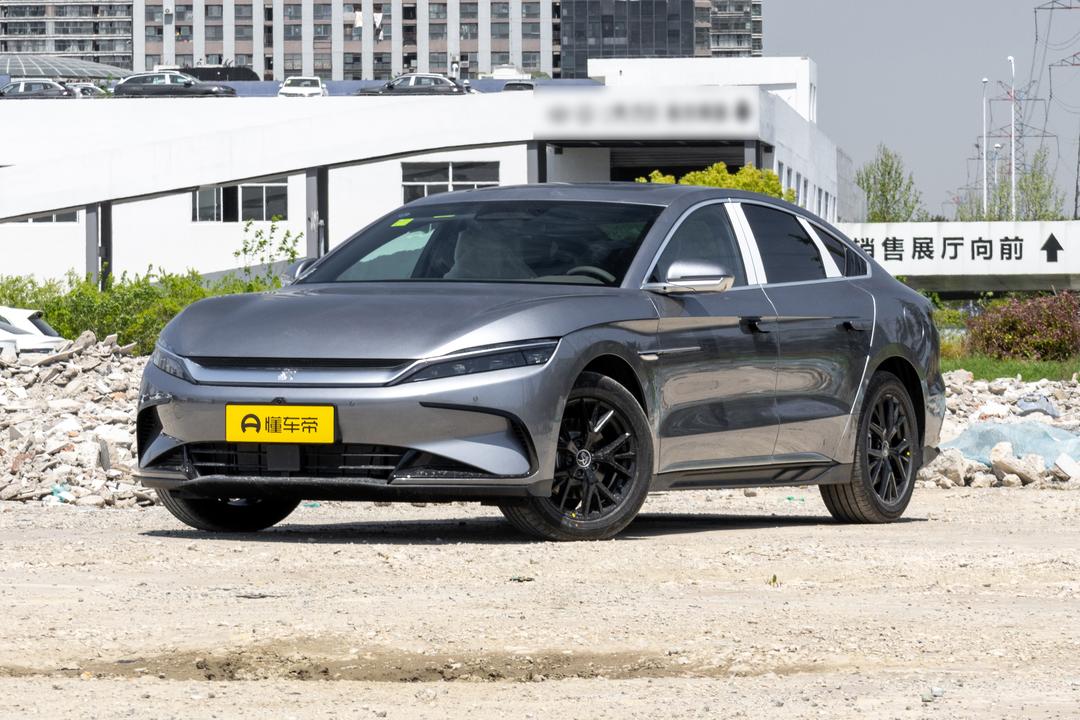 BYD Han DM 2026, фото 1