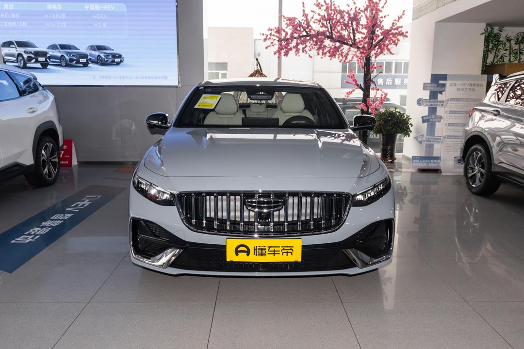 Geely Preface 2026, фото 2