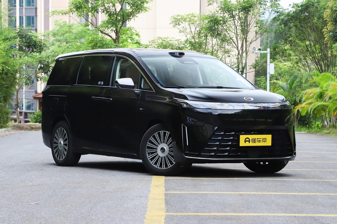 GAC E8 PHEV 2026, фото 3