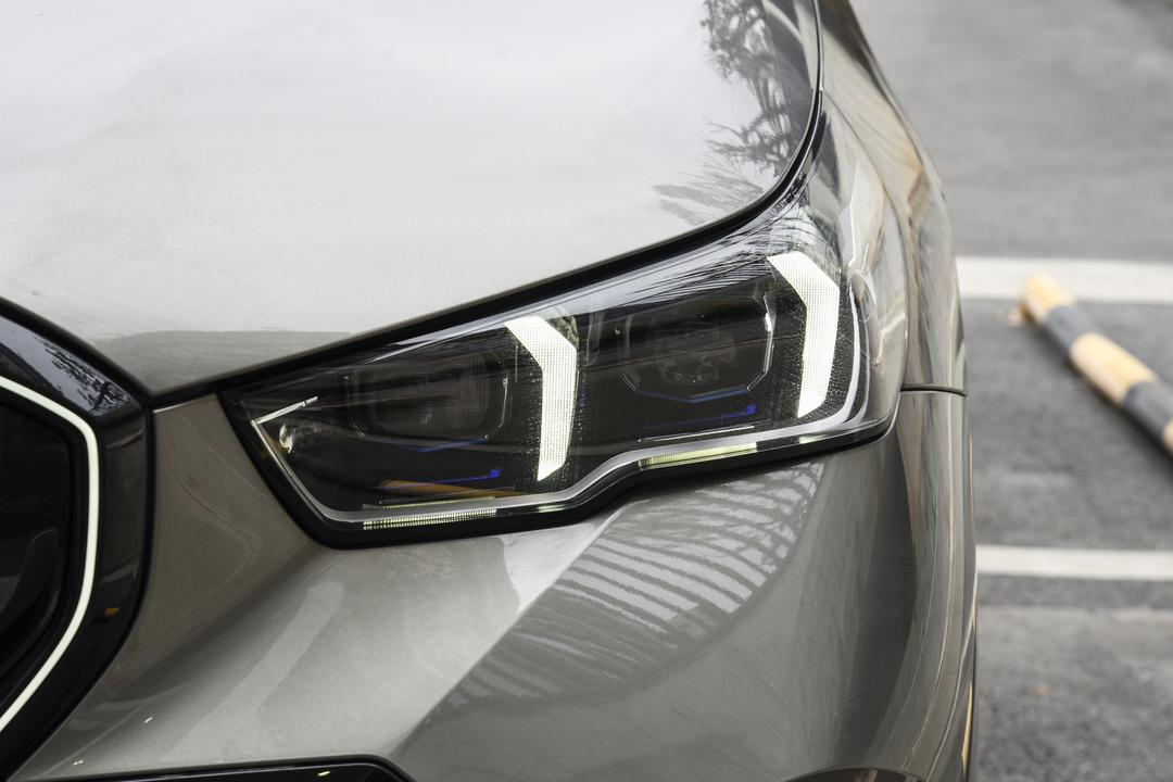 BMW 5 Series 2026, фото 12