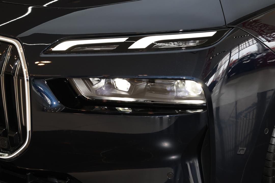 BMW 7-Series 2026, фото 14