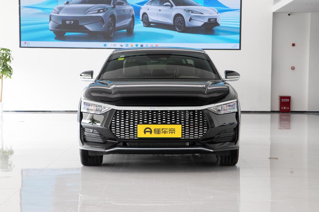 BYD e9 2026, фото 2