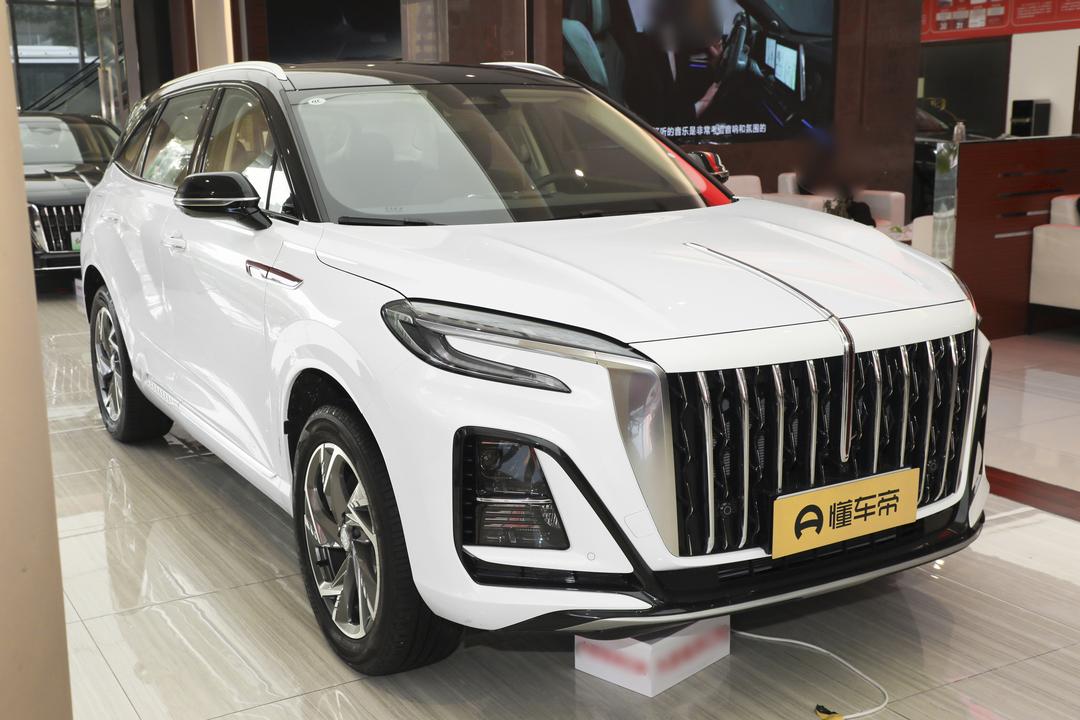 Hongqi HS3 PHEV 2026, фото 3