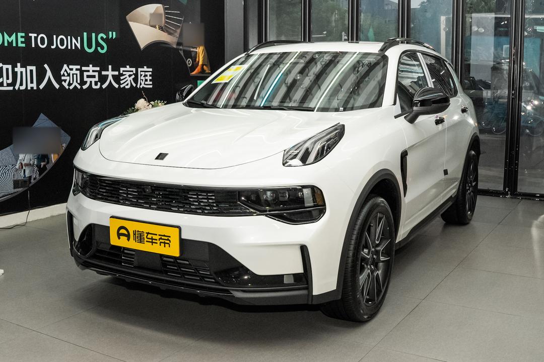 Lynk & Co 01