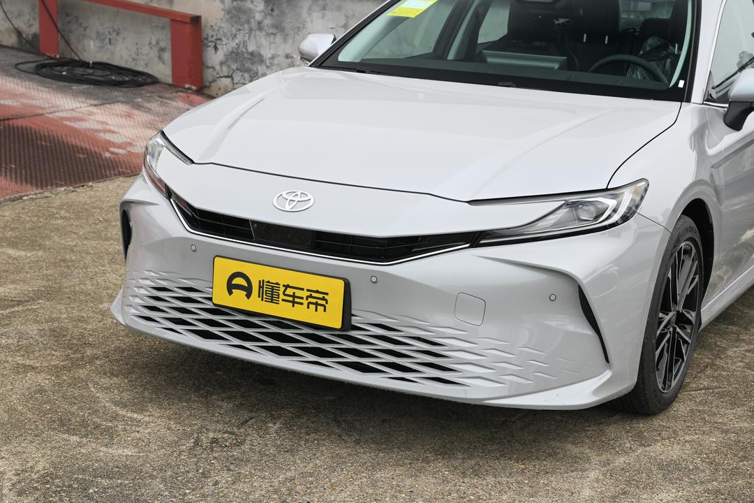 Toyota Camry 2026, фото 9