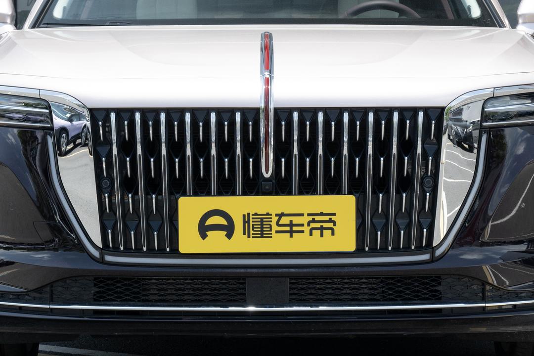 Hongqi H9 2026, фото 10