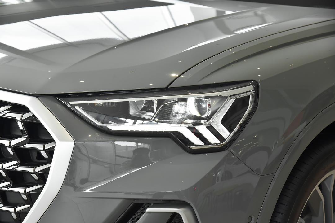 Audi Q3 2026, фото 14
