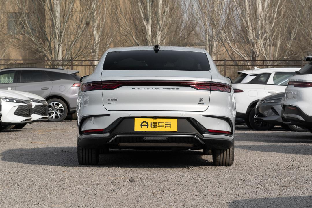 BYD Han DM 2026, фото 6