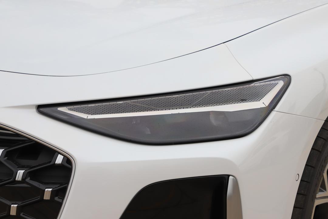 Audi A6L 2026, фото 13