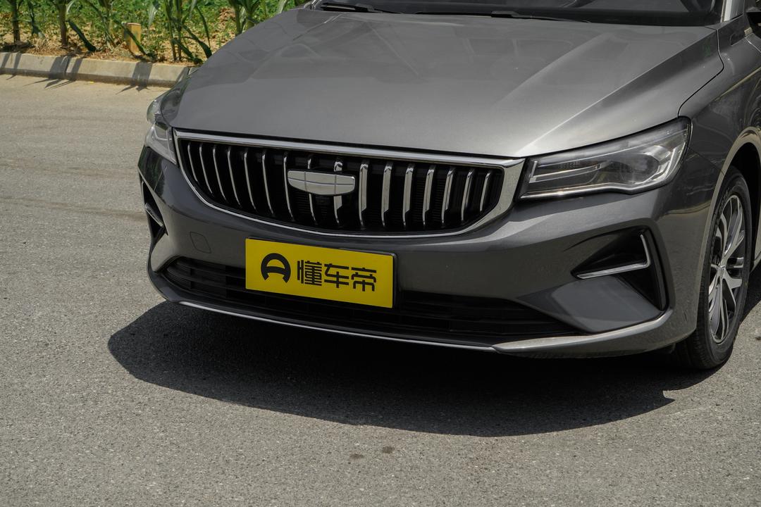 Geely Emgrand 2026, фото 9
