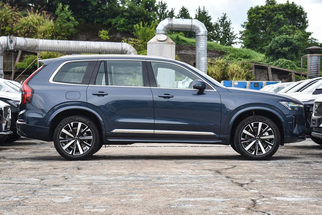 Volvo XC90 2026, фото 8