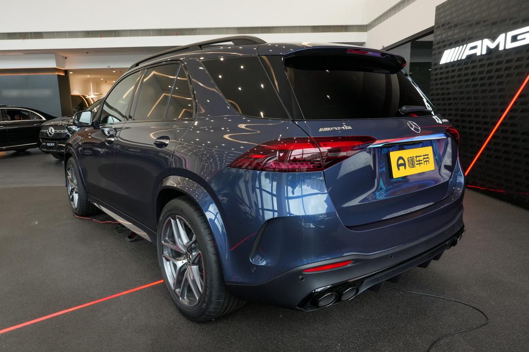Mercedes-Benz GLE AMG 2026, фото 5