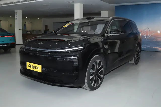Dongfeng M8 2026 — купить из Китая под заказ