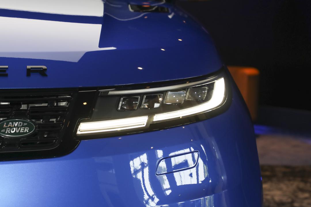 Land Rover Range Rover Sport 2026, фото 11