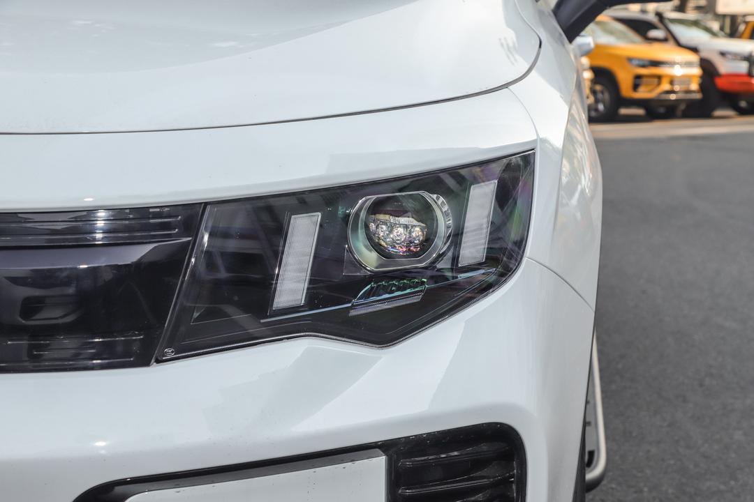 Geely Horizon PHEV 2026, фото 11