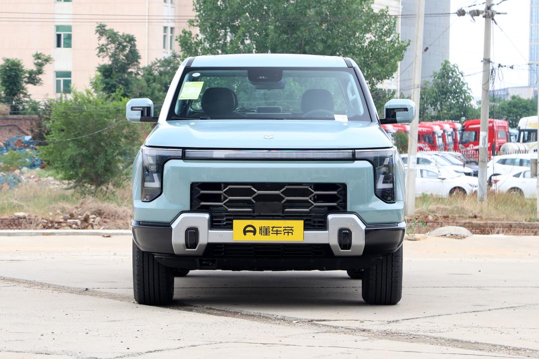 Dongfeng Zhengzhou Z9 GE PHEV 2026, фото 2