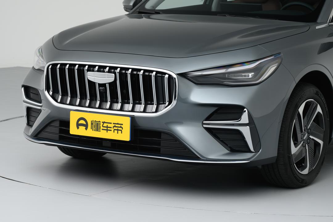 Geely Emgrand 2026, фото 9