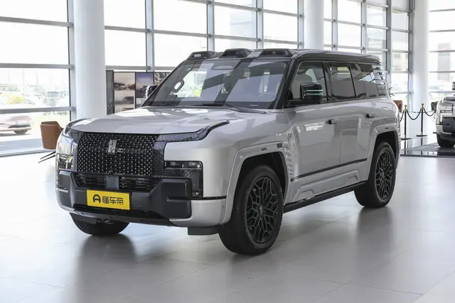 BYD U8 2026 — купить из Китая под заказ