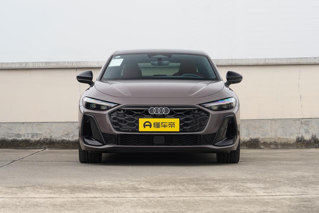 Audi A5L 2026, фото 2