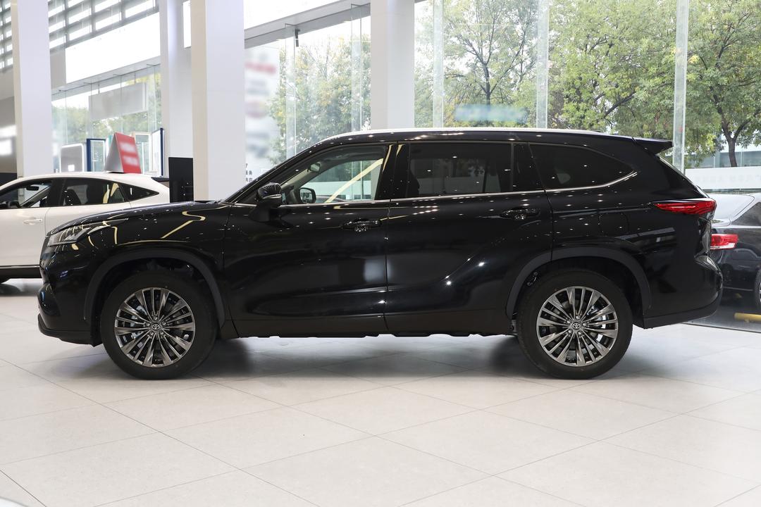 Toyota Highlander 2026, фото 4