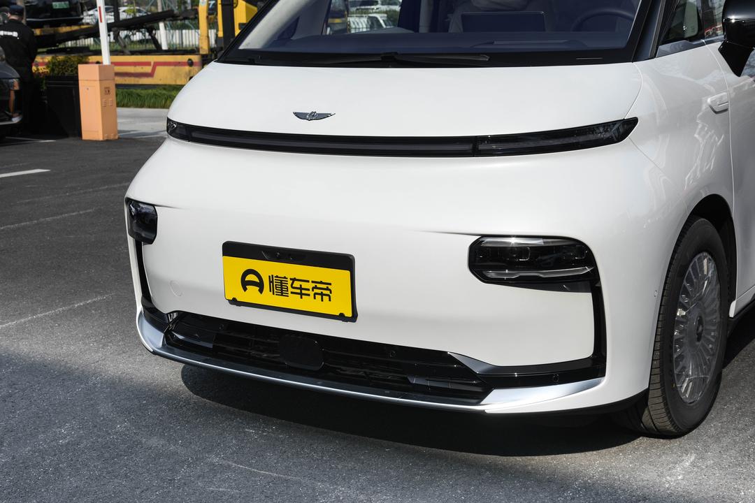 Geely Yizhen L380 2026, фото 9