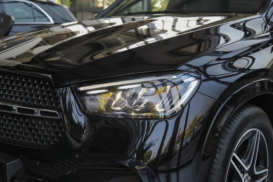 Mercedes-Benz GLE Coupe 2026, фото 14