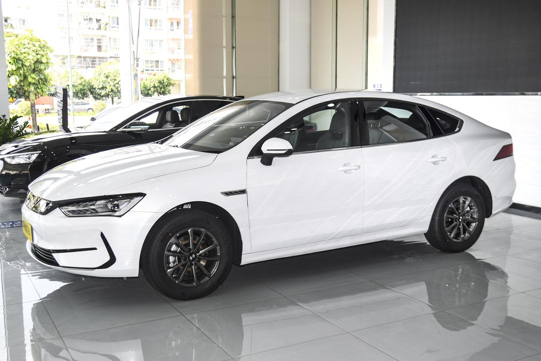 BYD Linghui e5 EV 2026, фото 4