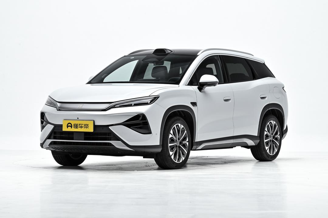 BYD Song Ultra DM 2026, фото 1