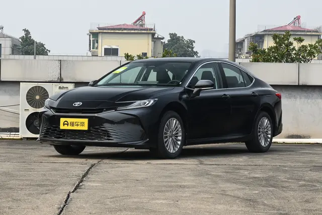 Toyota Camry 2026 — купить из Китая под заказ
