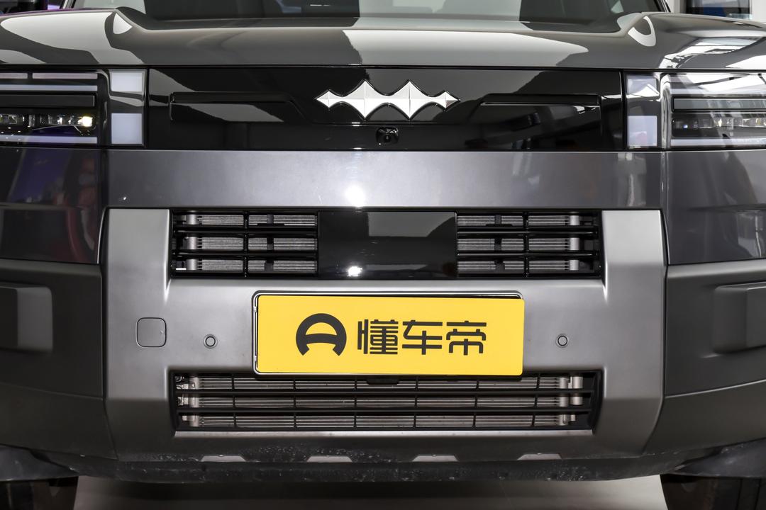 BYD Titan 7 PHEV 2026, фото 10