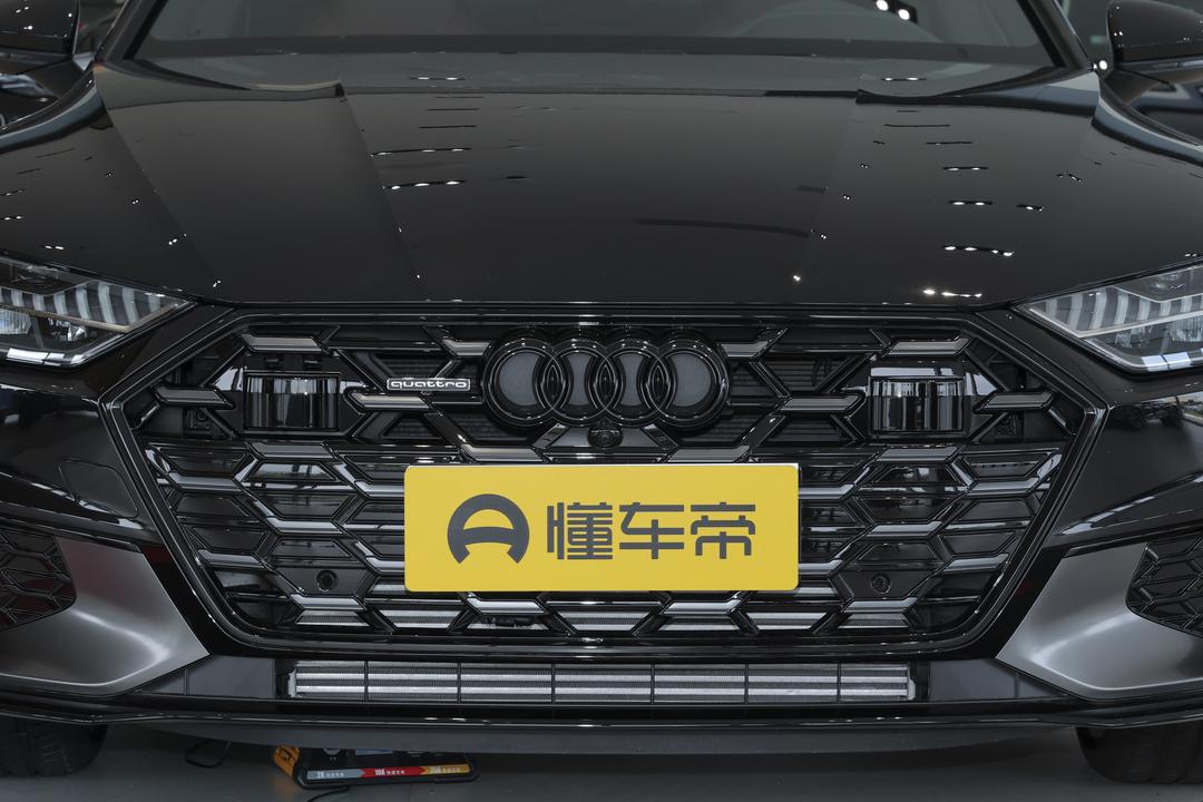 Audi A7L 2026, фото 10