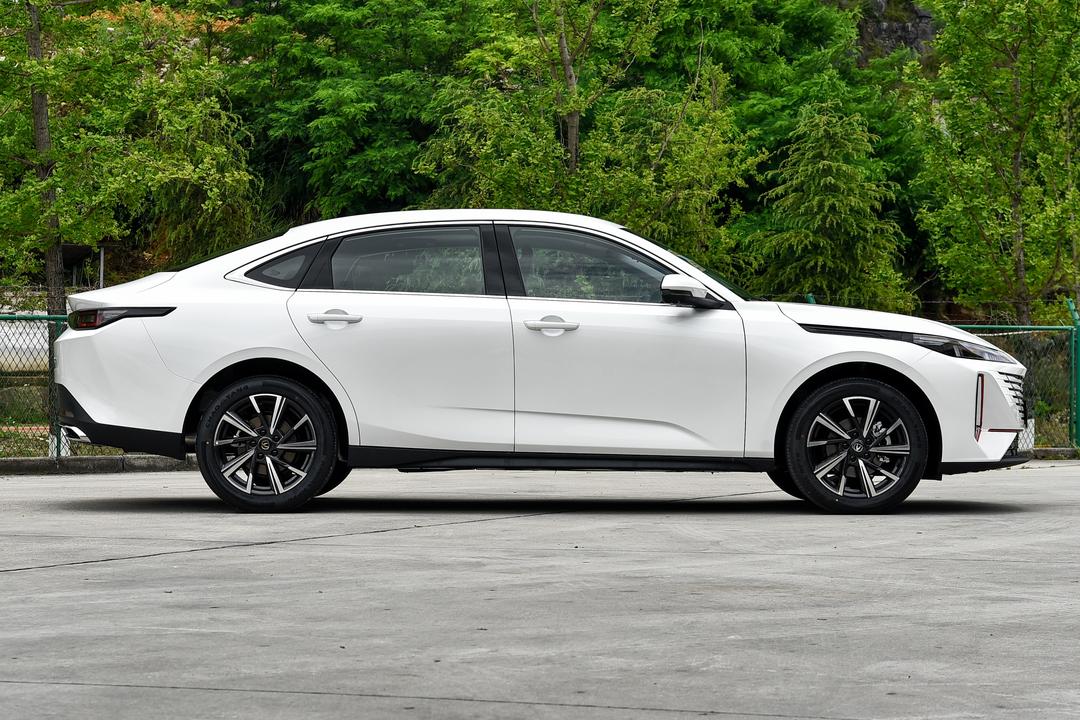 Changan Eado 2026, фото 8