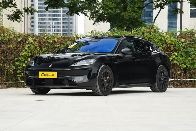SAIC Z7T 2026 — купить из Китая под заказ
