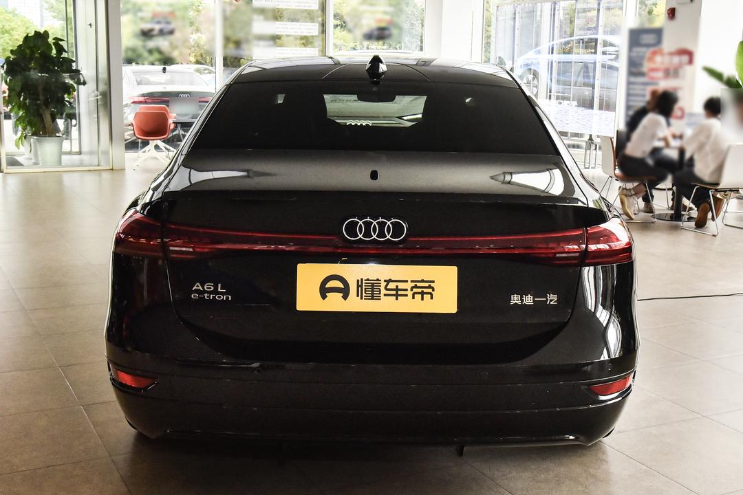 Audi A6L e-tron 2026, фото 5