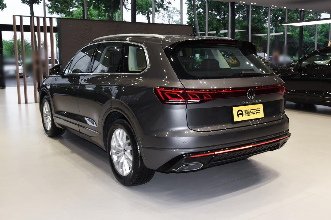 Volkswagen Touareg 2026, фото 5