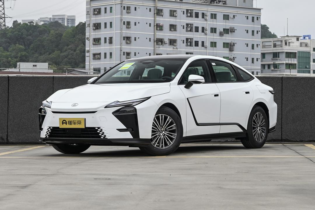 Lexus ES 2026, фото 1