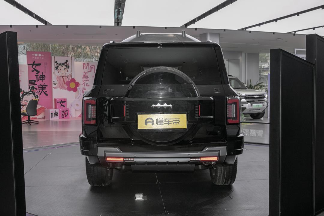 BYD Fangchengbao Leopard 8 2026, фото 5