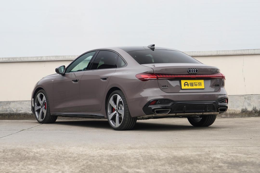 Audi A5L 2026, фото 5