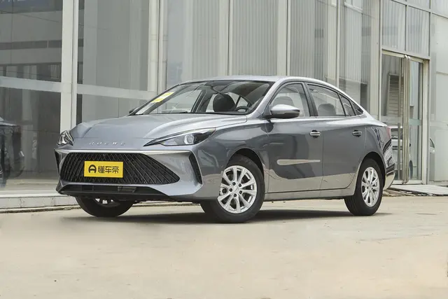 Roewe i5 2026 — купить из Китая под заказ