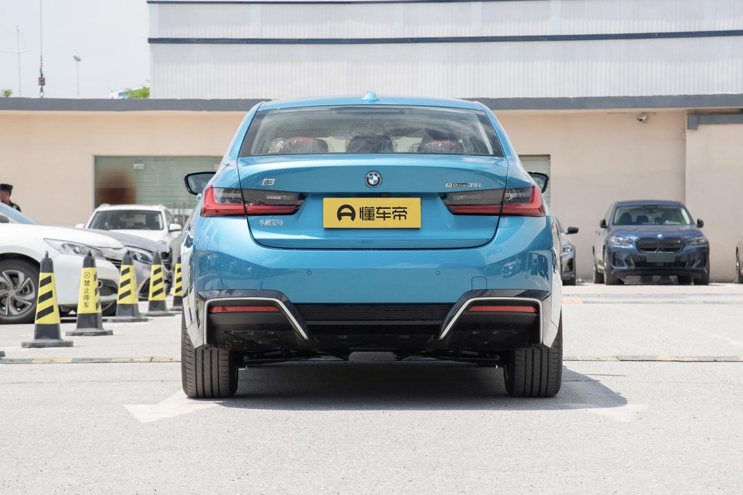 BMW i3 2026, фото 6
